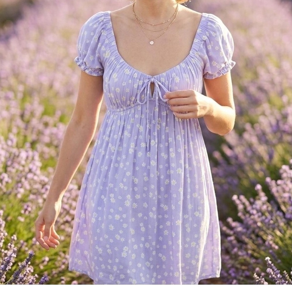 RSQ Daisy Floral Empire Waist Mini Dress Purple Small Cottagecore Boho‎ Milkmaid